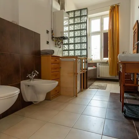 Appartement 6 Bedroom Apartment With 2 Bathrooms In Old Town! Krakau